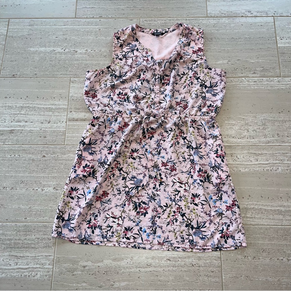 Nicole Miller Sleeveless Pink Floral Midi Dress with adjustable waist